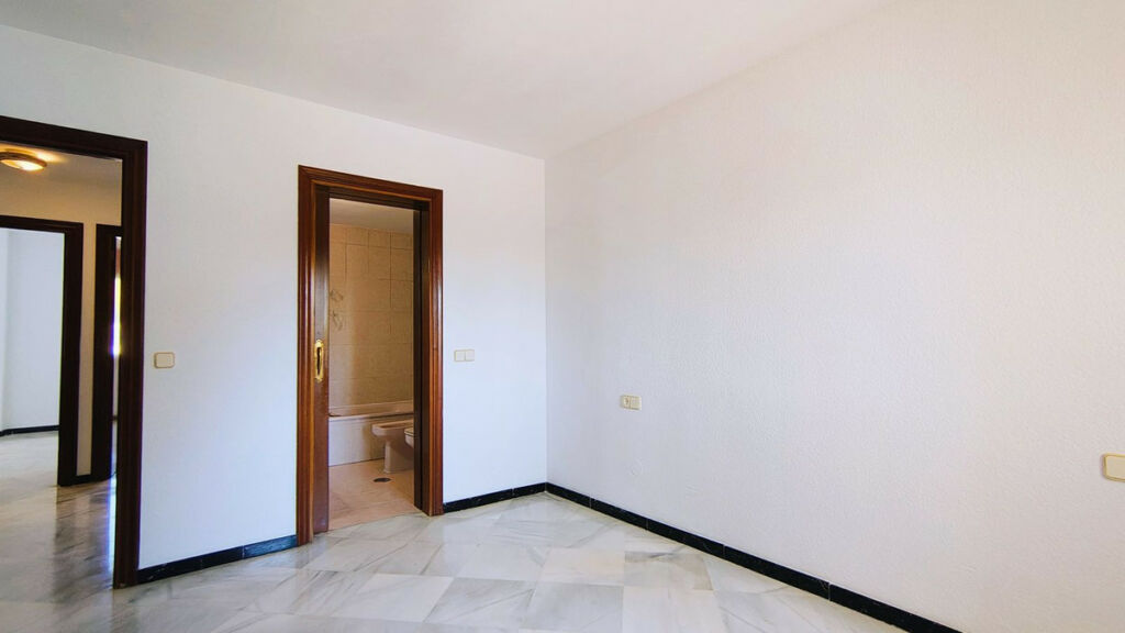 Middle Floor Apartment San Pedro de Alcántara Málaga - image 23
