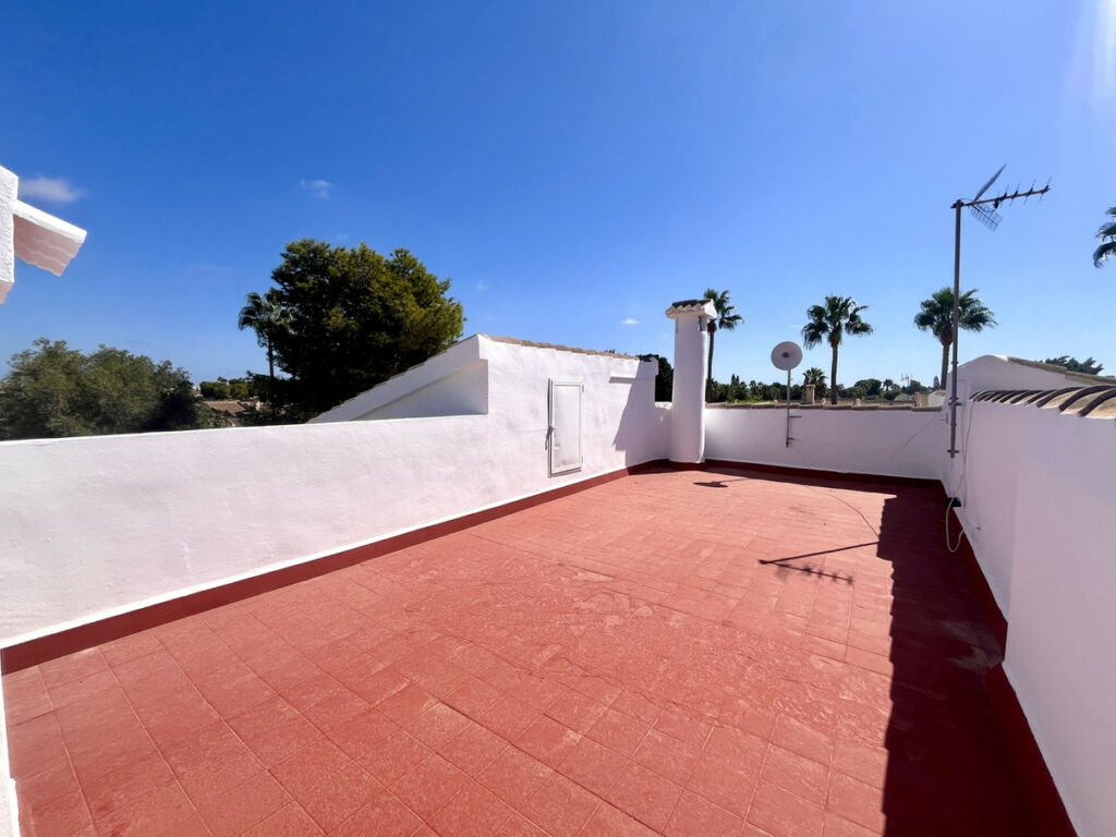 Detached Villa Rojales Alicante - image 21