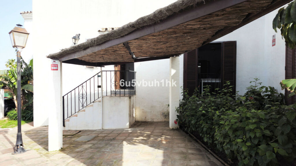 Townhouse Estepona Málaga - image 23