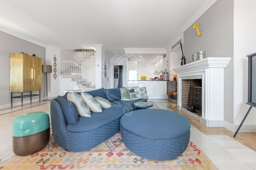 Duplex Monte Halcones Málaga - image 23