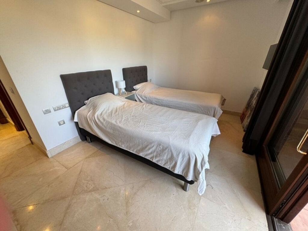 Middle Floor Apartment New Golden Mile Málaga - image 23