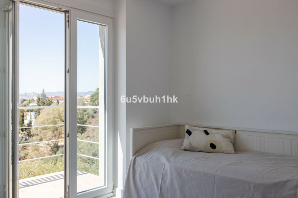 Semi-Detached House Fuengirola Málaga - image 23