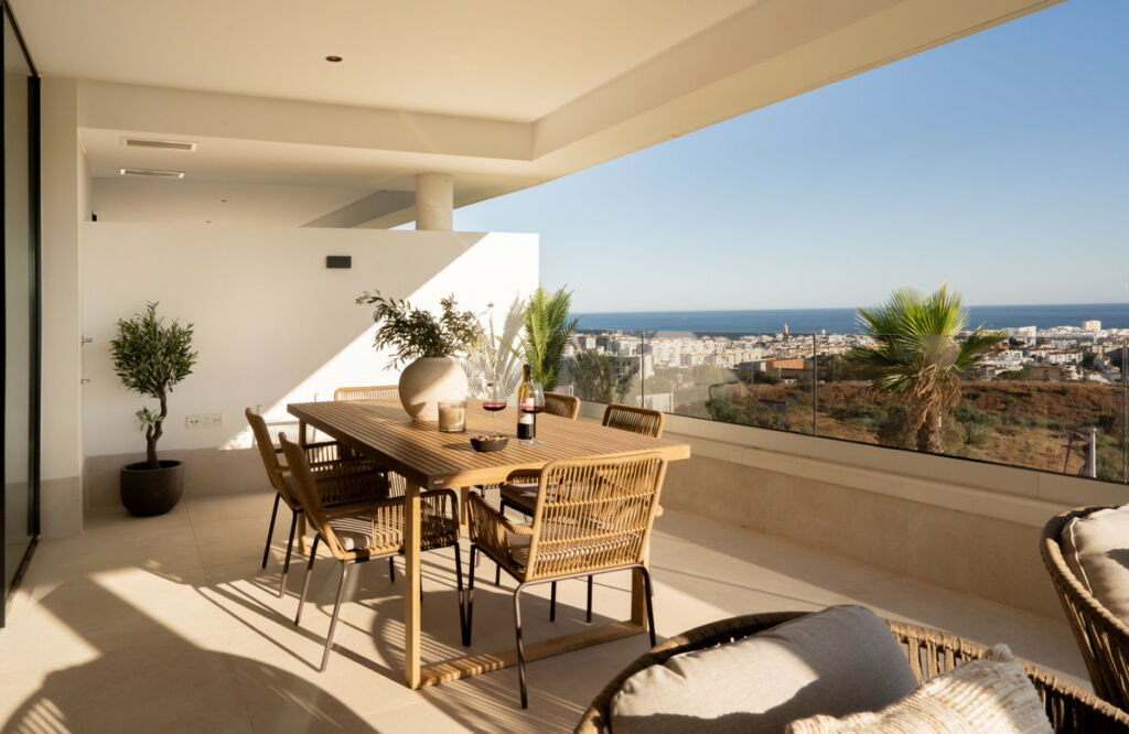 Middle Floor Apartment Estepona Málaga - image 23