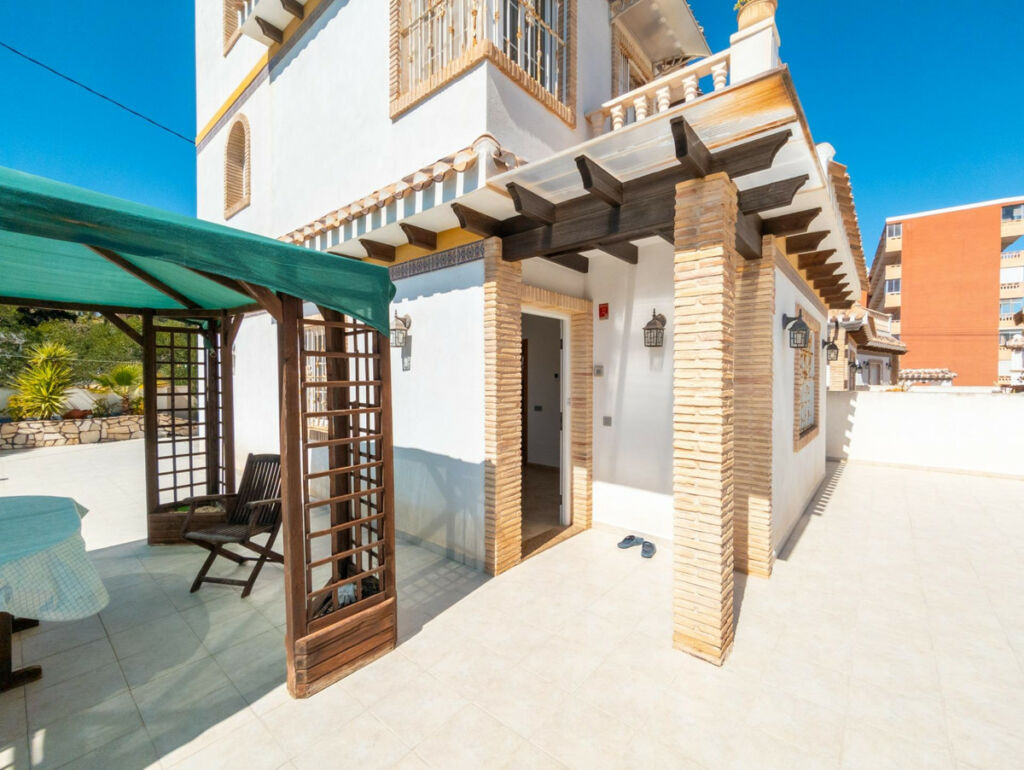 Detached Villa La Mata Alicante - image 22