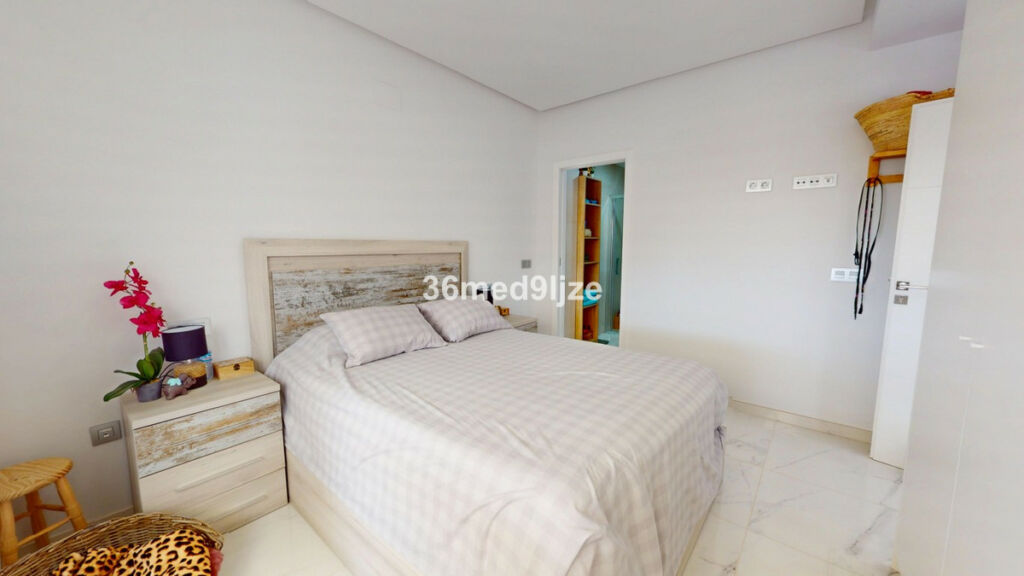 Middle Floor Apartment Dolores de Pacheco Murcia - image 23