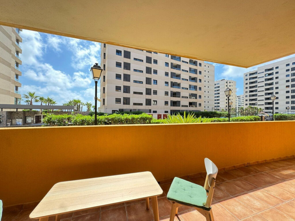 Middle Floor Apartment Torrevieja Alicante - image 23