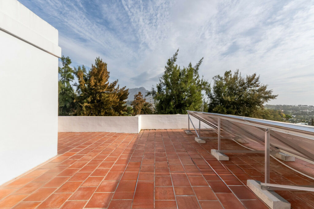Semi-Detached House La Quinta Málaga - image 23