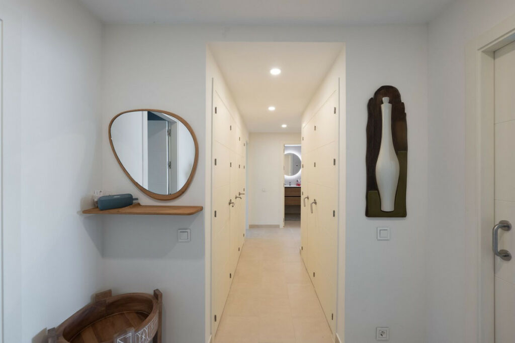 Middle Floor Apartment Estepona Málaga - image 23