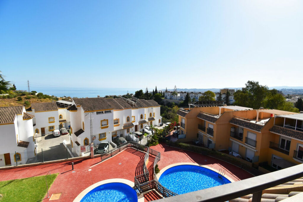 Townhouse Fuengirola Málaga - image 23