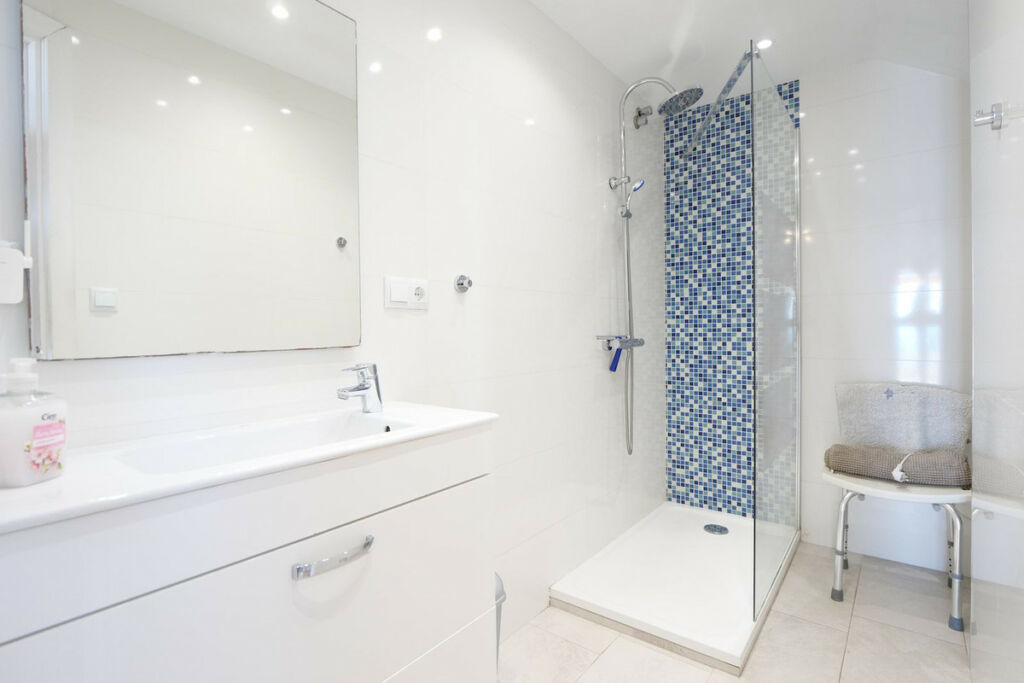 Middle Floor Apartment Puerto de Cabopino Málaga - image 22