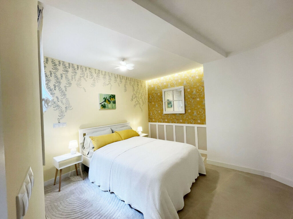 Middle Floor Apartment Calpe Alicante - image 23