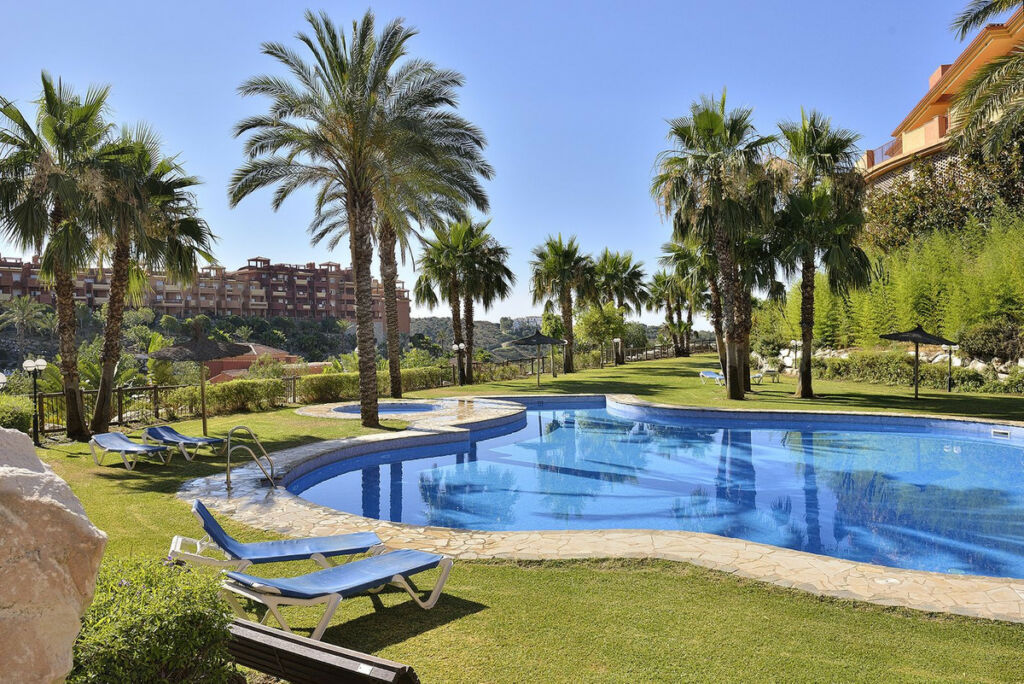 Penthouse Reserva de Marbella Málaga - image 23