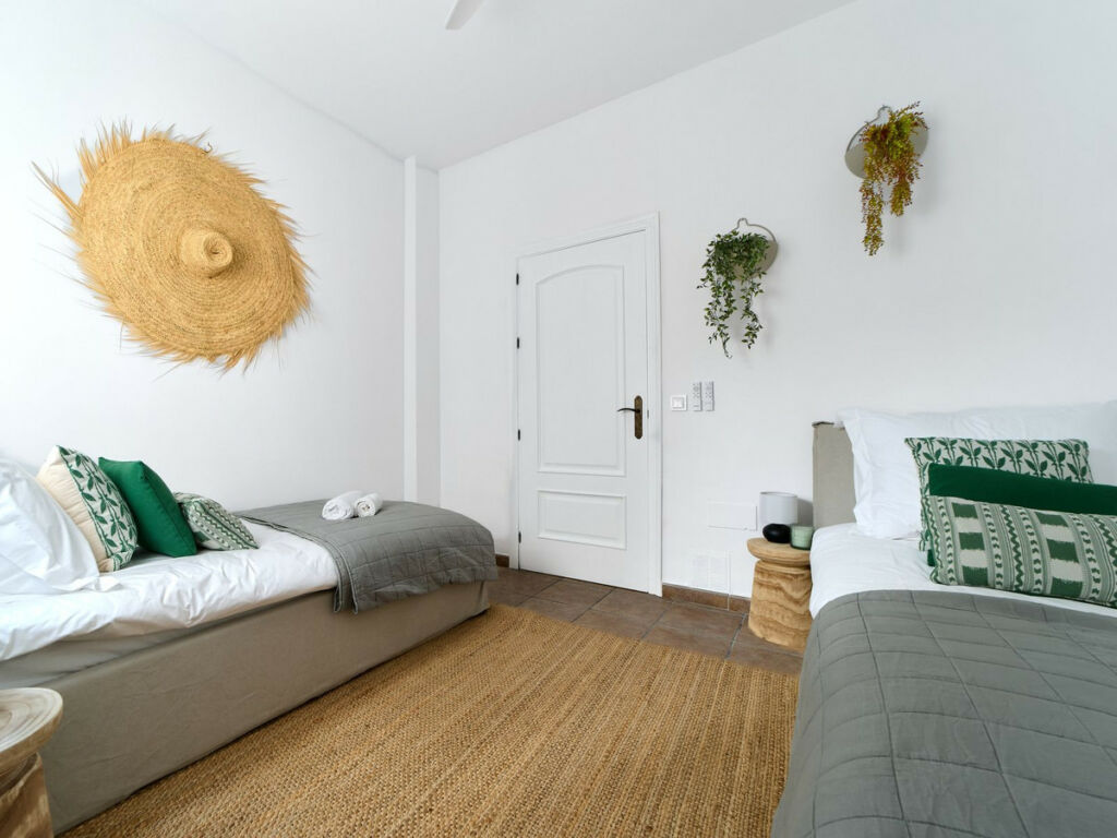 Ground Floor Apartment Estepona Málaga - image 24