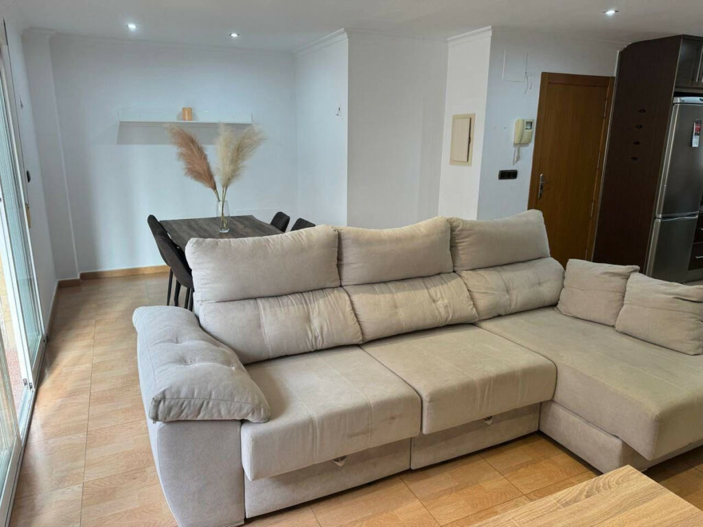 Middle Floor Apartment Torrevieja Alicante - image 23