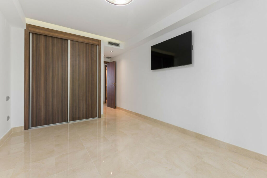 Middle Floor Apartment Marbella Málaga - image 23
