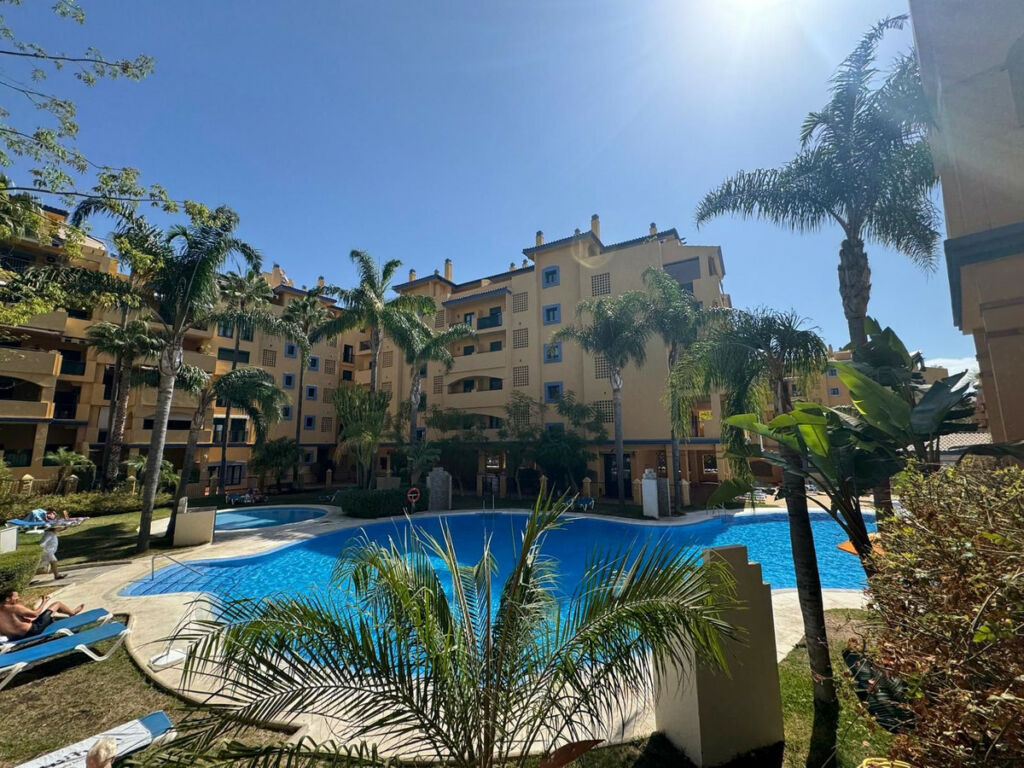 Middle Floor Apartment San Pedro de Alcántara Málaga - image 23