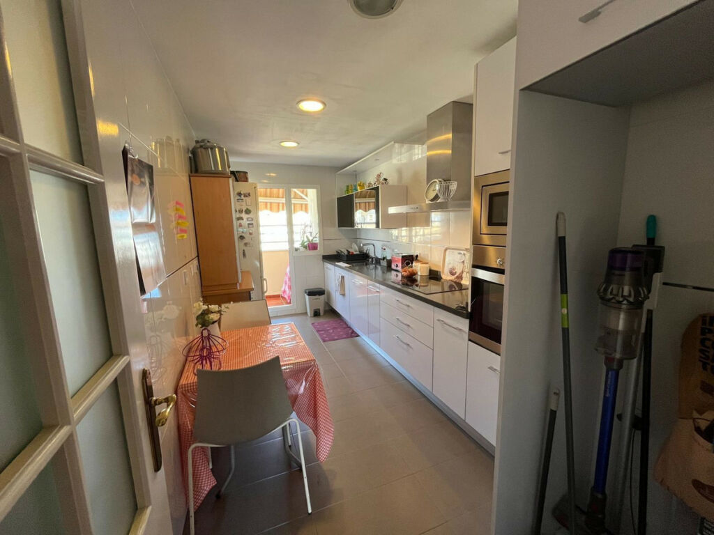 Penthouse Torrequebrada Málaga - image 22