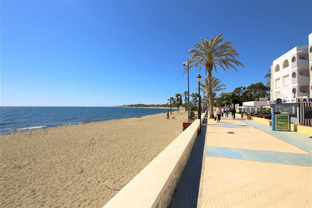 Middle Floor Apartment Marbella Málaga - image 23