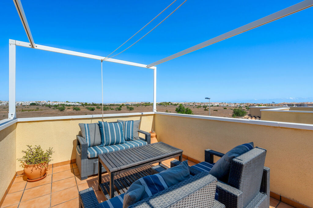 Penthouse Villamartin Alicante - image 23