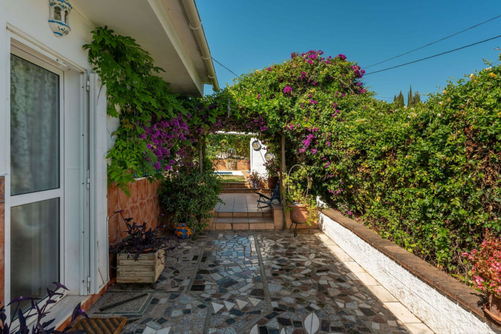 Detached Villa Coín Málaga - image 24