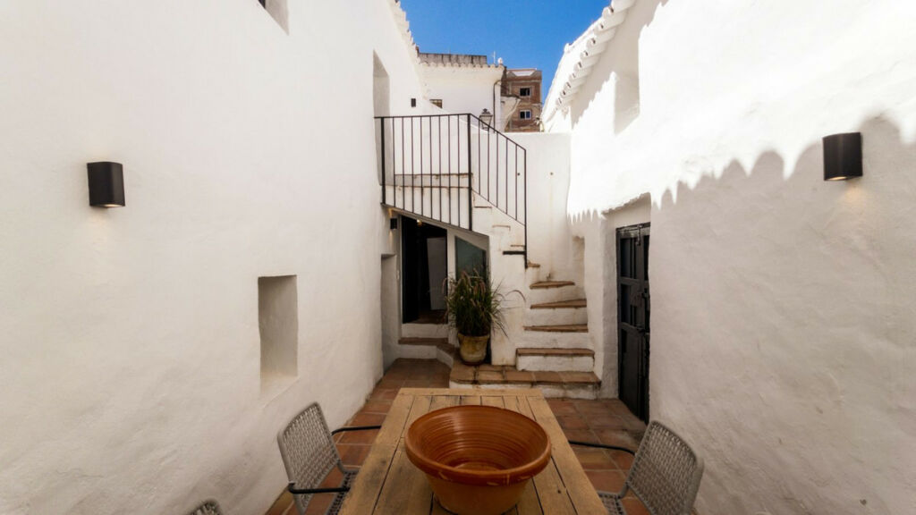 Townhouse Guaro Málaga - image 24