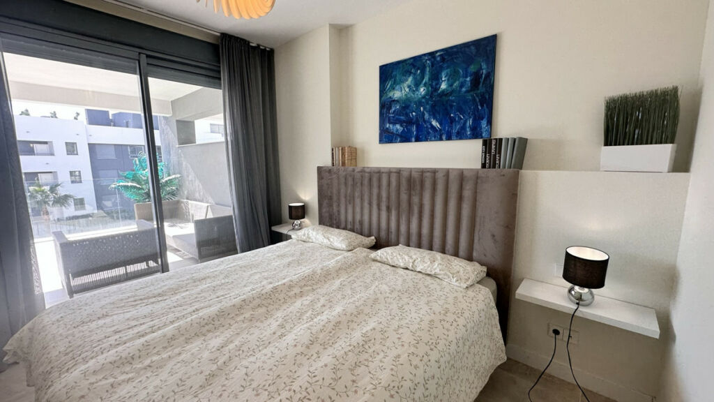 Middle Floor Apartment Selwo Málaga - image 23