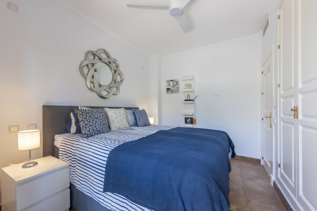 Townhouse Benahavís Málaga - image 24