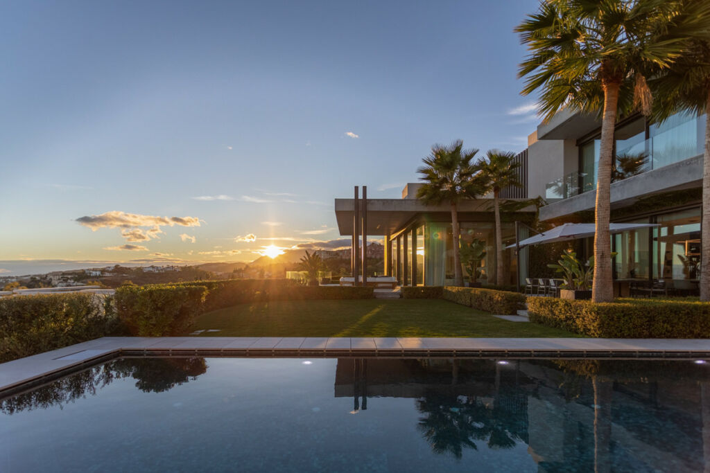 Detached Villa La Quinta Málaga - image 24