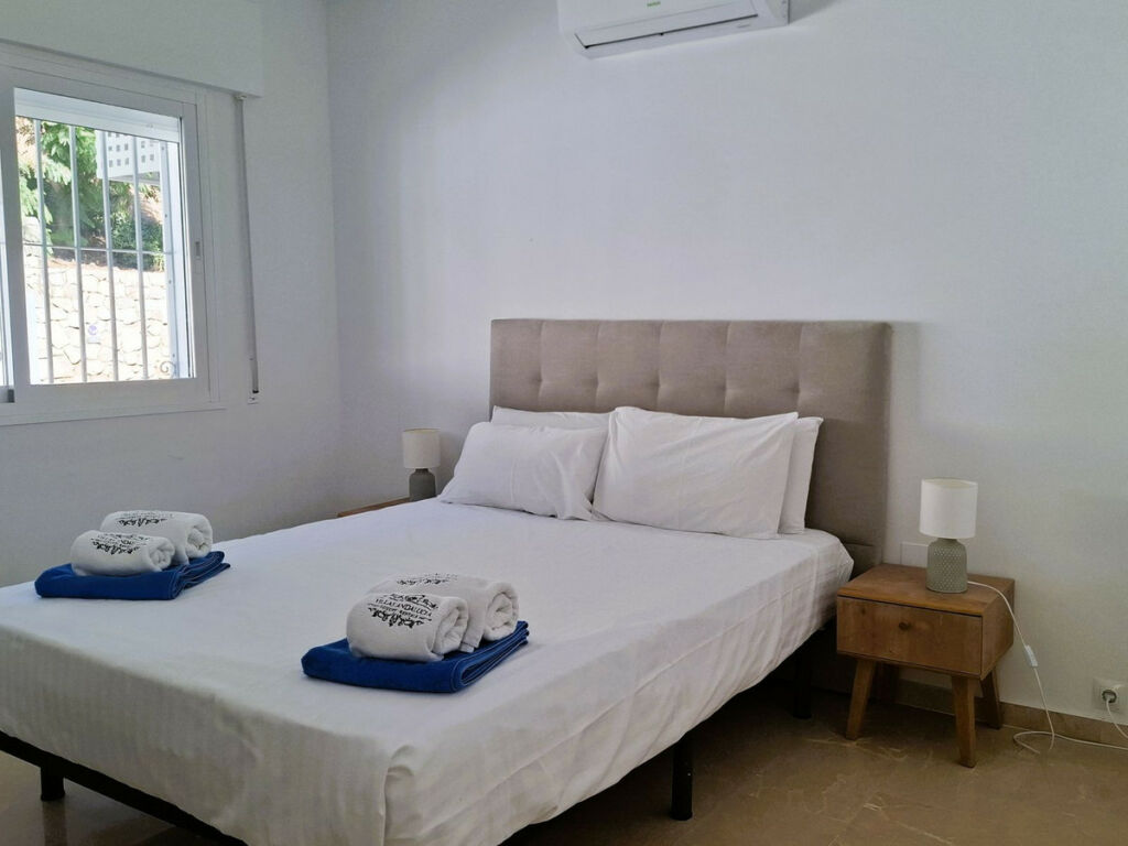 Detached Villa Mijas Málaga - image 24