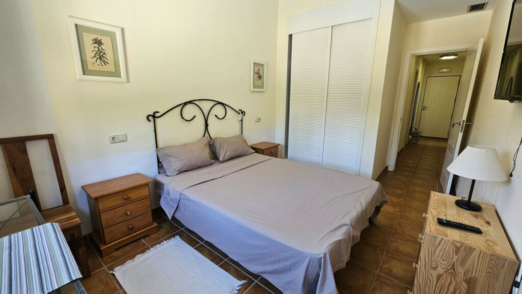 Middle Floor Apartment Estepona Málaga - image 23