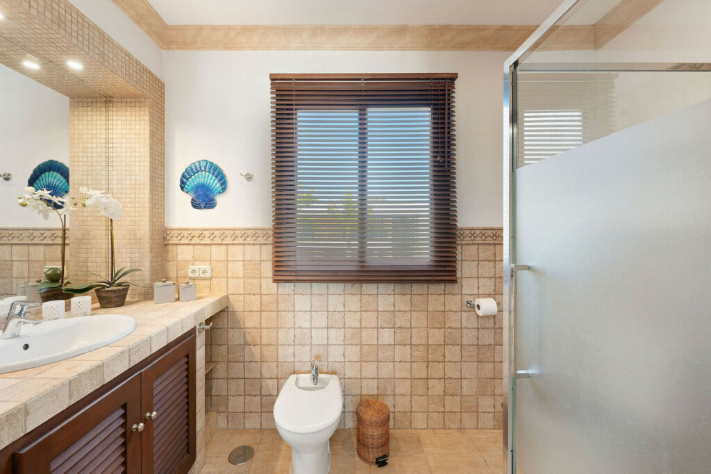 Detached Villa San Pedro de Alcántara Málaga - image 24