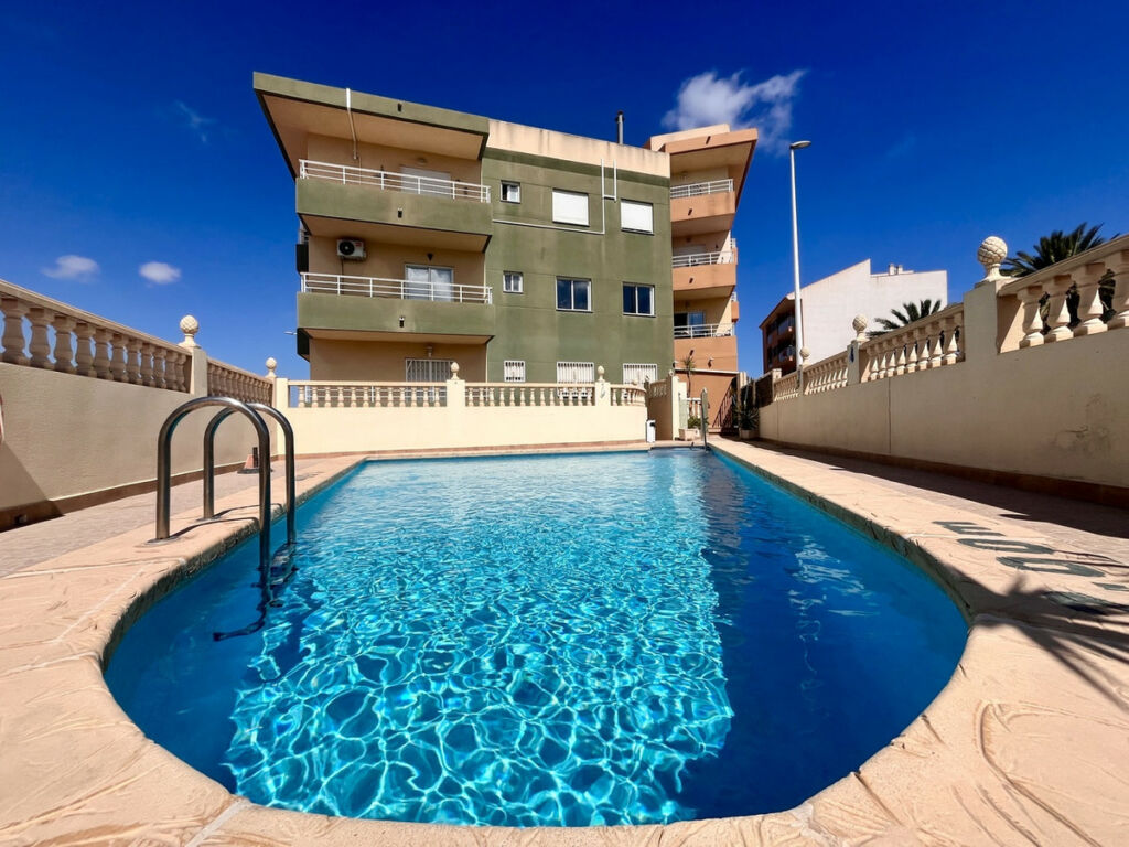 Middle Floor Apartment San Miguel de Salinas Alicante - image 24