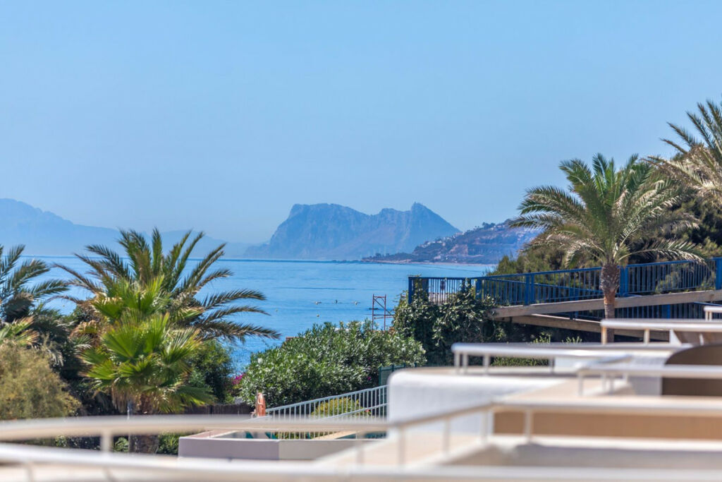 Ground Floor Apartment Estepona Málaga - image 24