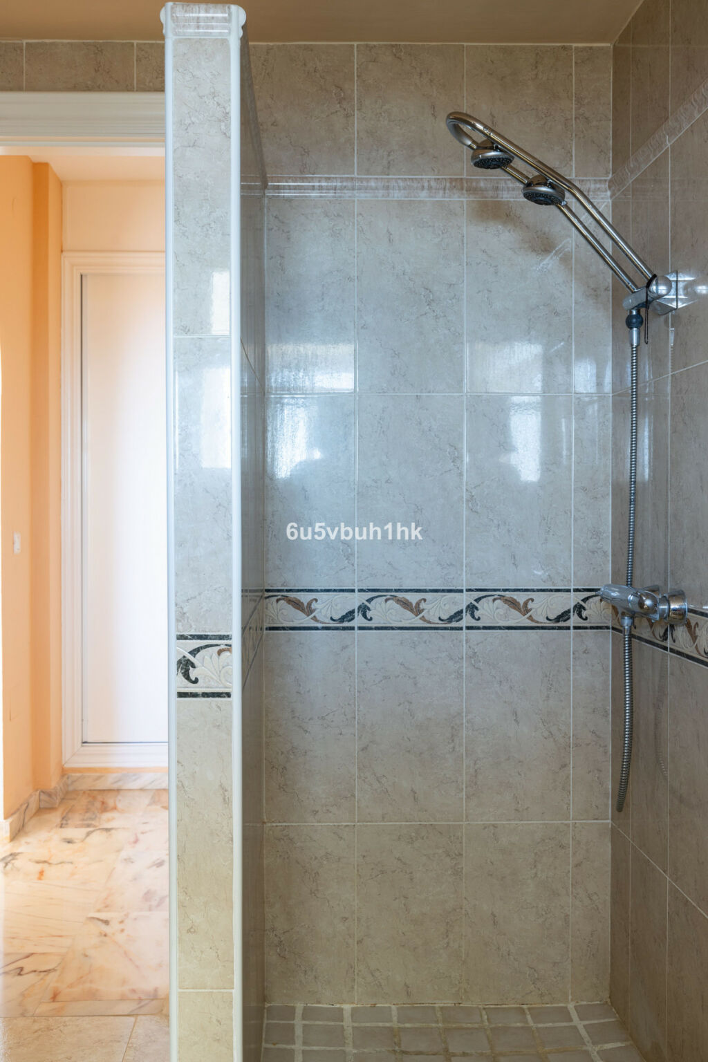 Penthouse Higueron Málaga - image 24