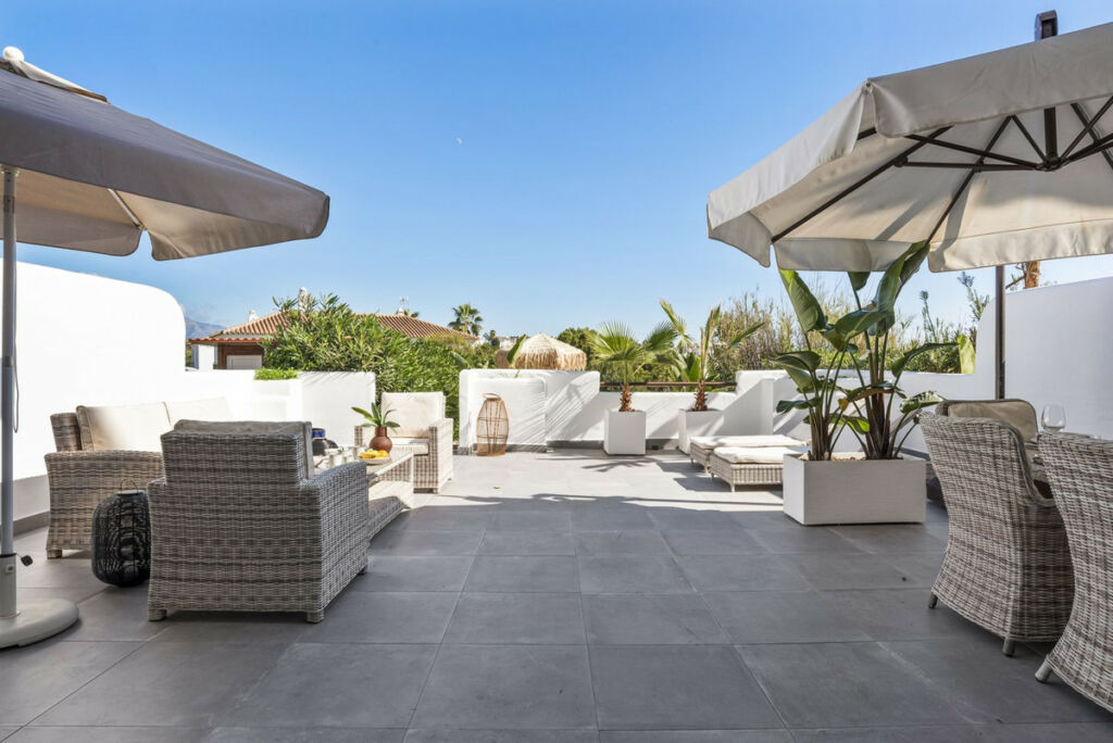 Ground Floor Apartment Estepona Málaga - image 24