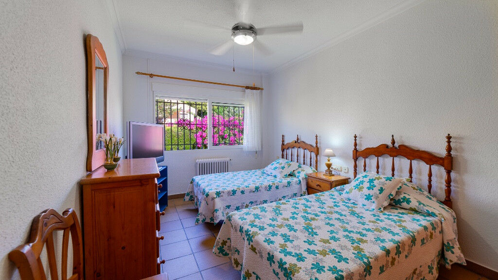 Detached Villa Campoamor Alicante - image 24