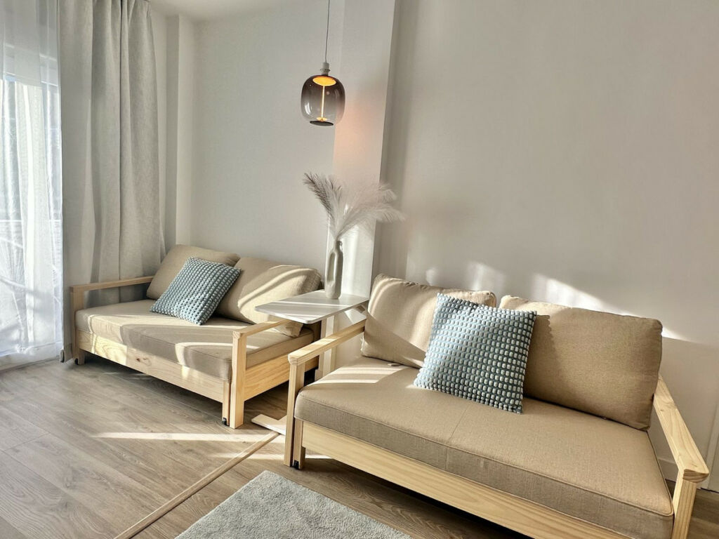 Ground Floor Studio Higueron Málaga - image 24