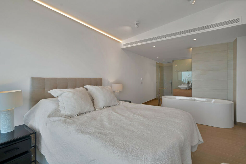 Penthouse Fuengirola Málaga - image 23