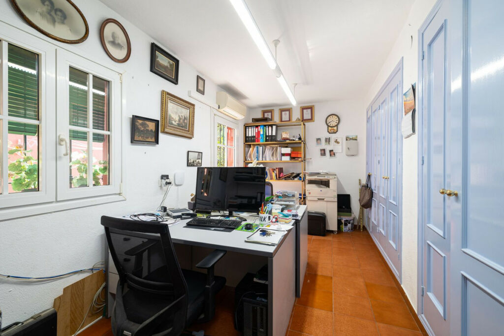Detached Villa Benalmadena Málaga - image 24