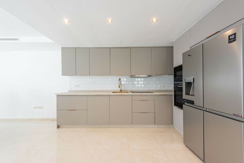 Townhouse La Mairena Málaga - image 24