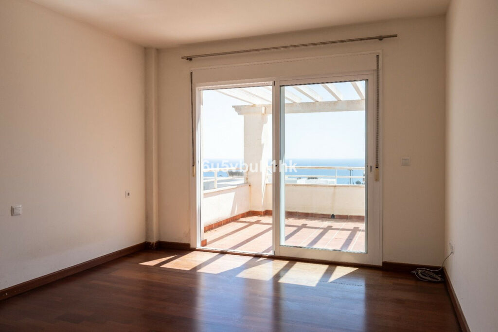 Detached Villa Benalmadena Málaga - image 24