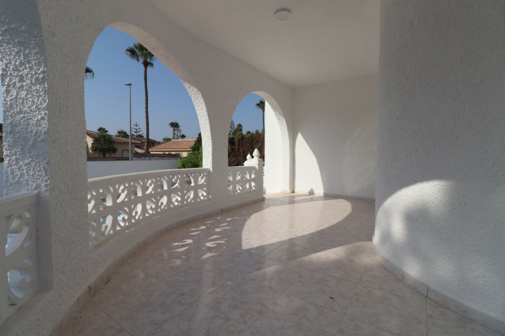Detached Villa Dona Pepa Alicante - image 24