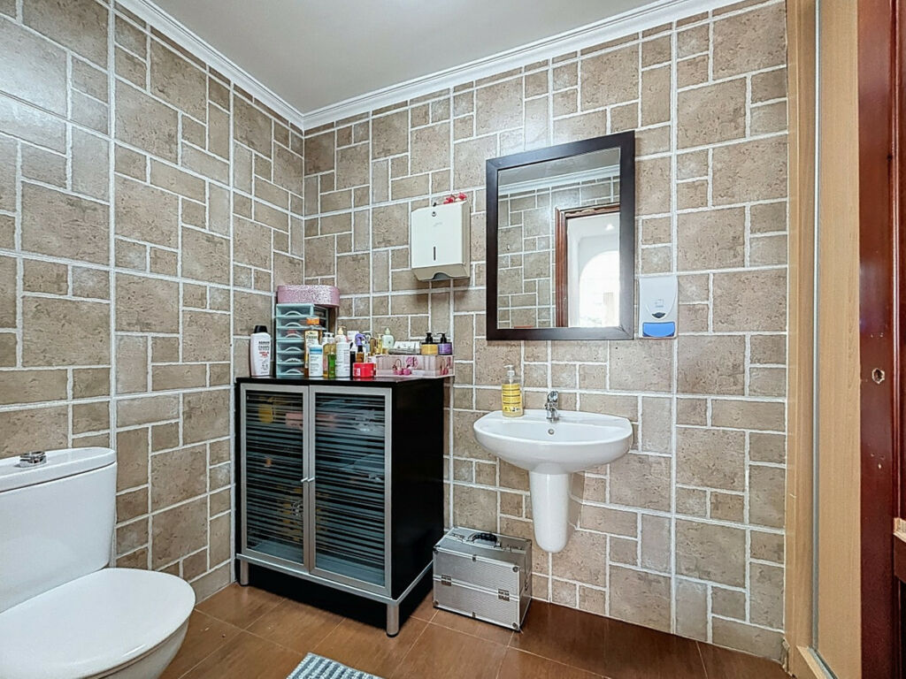 Detached Villa Almayate Málaga - image 24