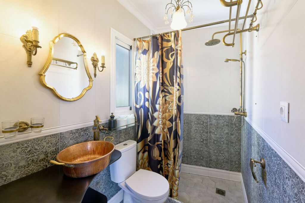 Detached Villa Fuengirola Málaga - image 24