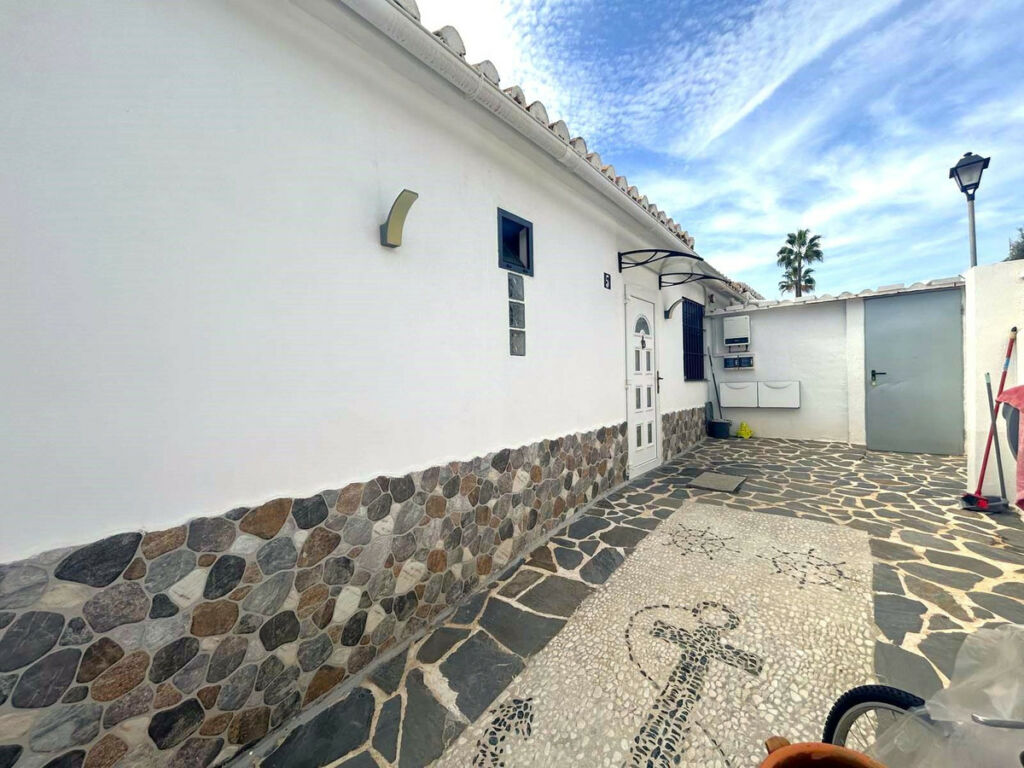 Semi-Detached House Calahonda Málaga - image 24