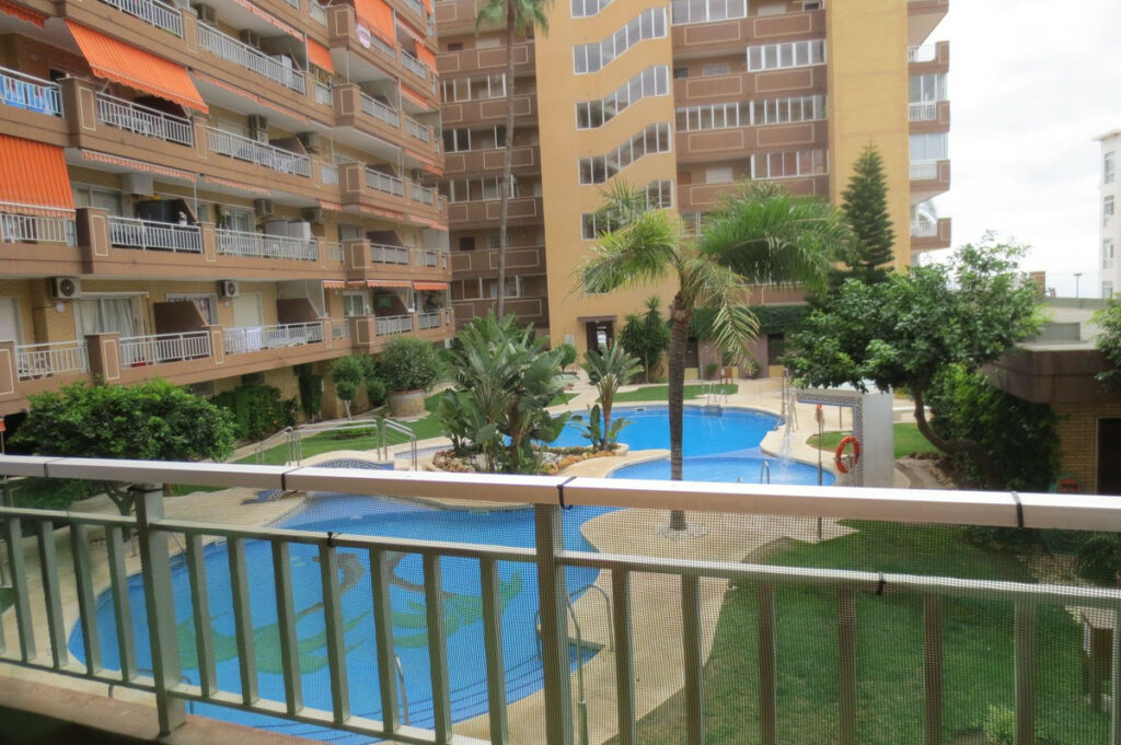 Middle Floor Apartment Fuengirola Málaga - image 23