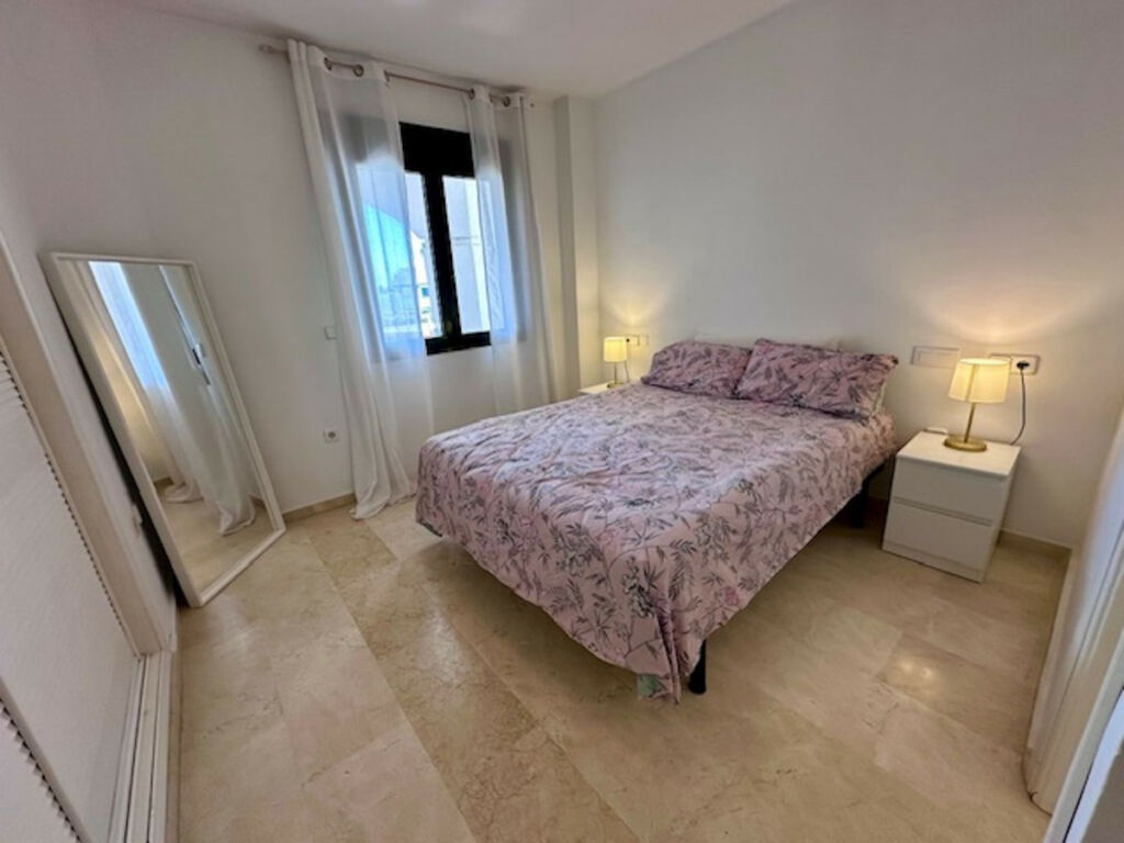 Middle Floor Apartment Marbella Málaga - image 24