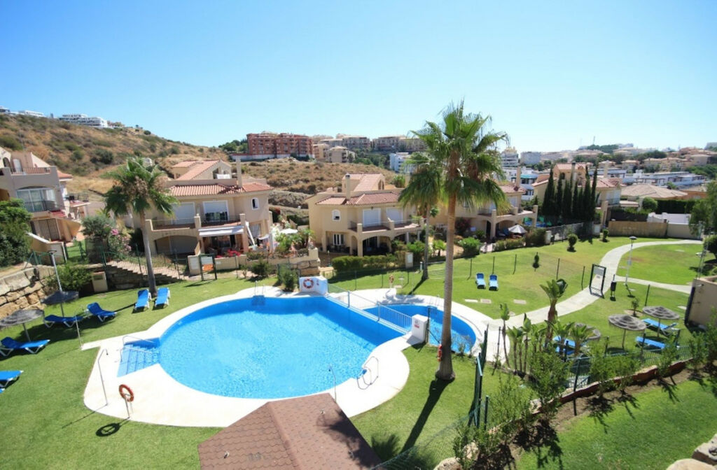 Semi-Detached House Riviera del Sol Málaga - image 24