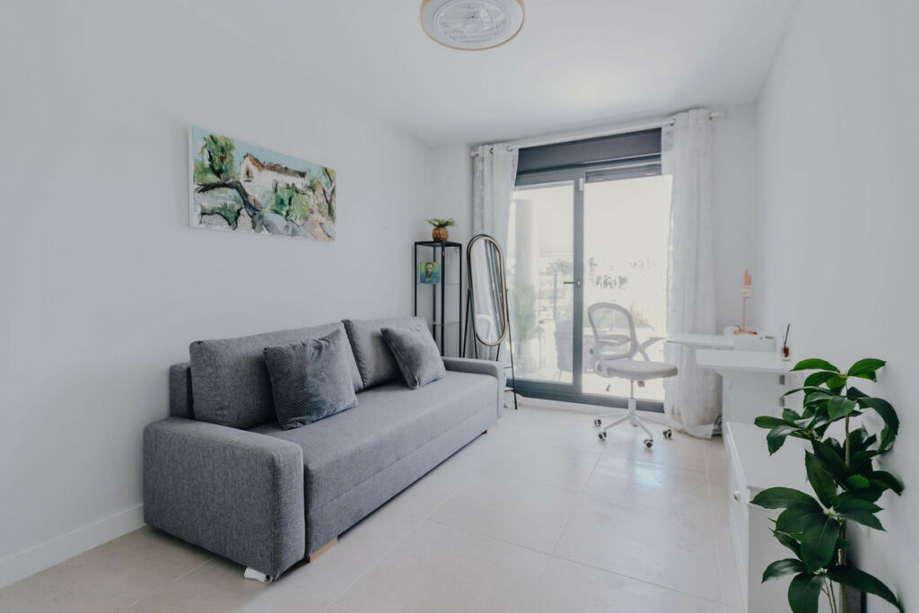 Ground Floor Apartment Selwo Málaga - image 24