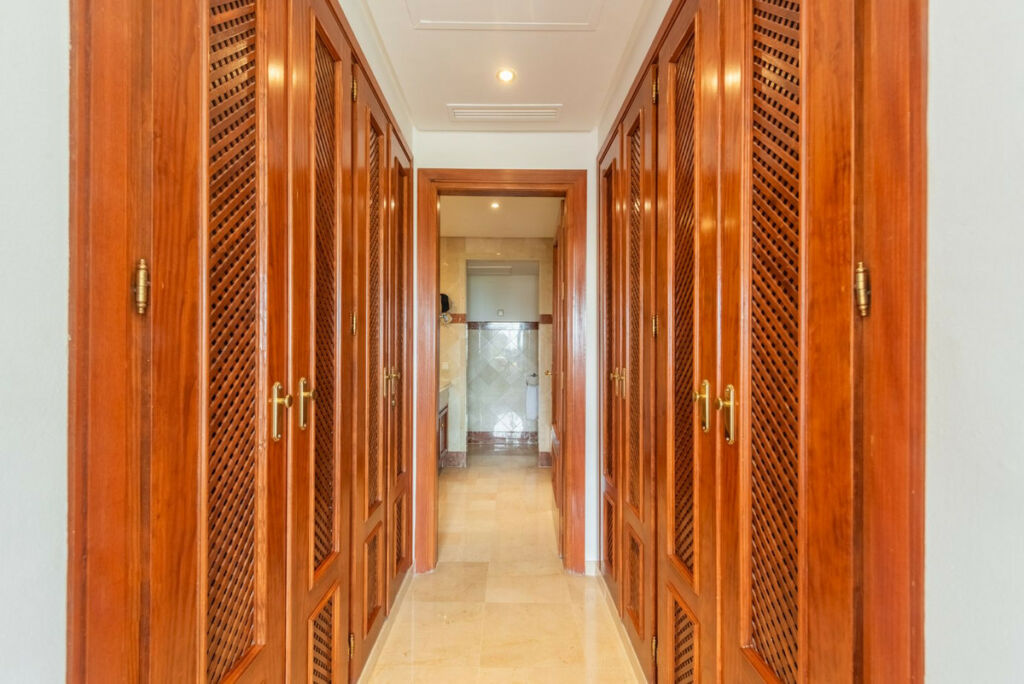 Middle Floor Apartment New Golden Mile Málaga - image 24